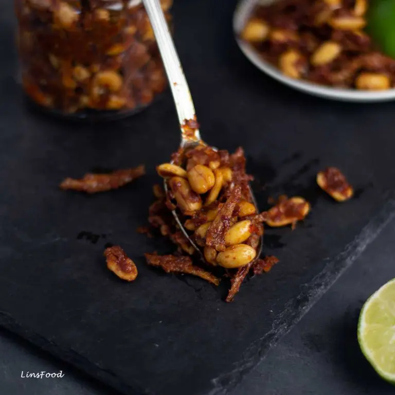 Dry Sambal with Peanuts and Anchovies