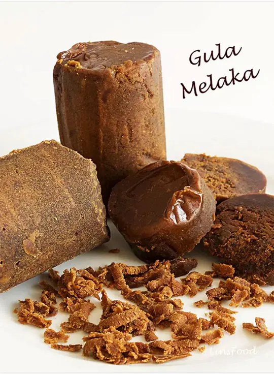 gula melaka block with grated bits